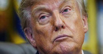 donald trump air force one attentato iran