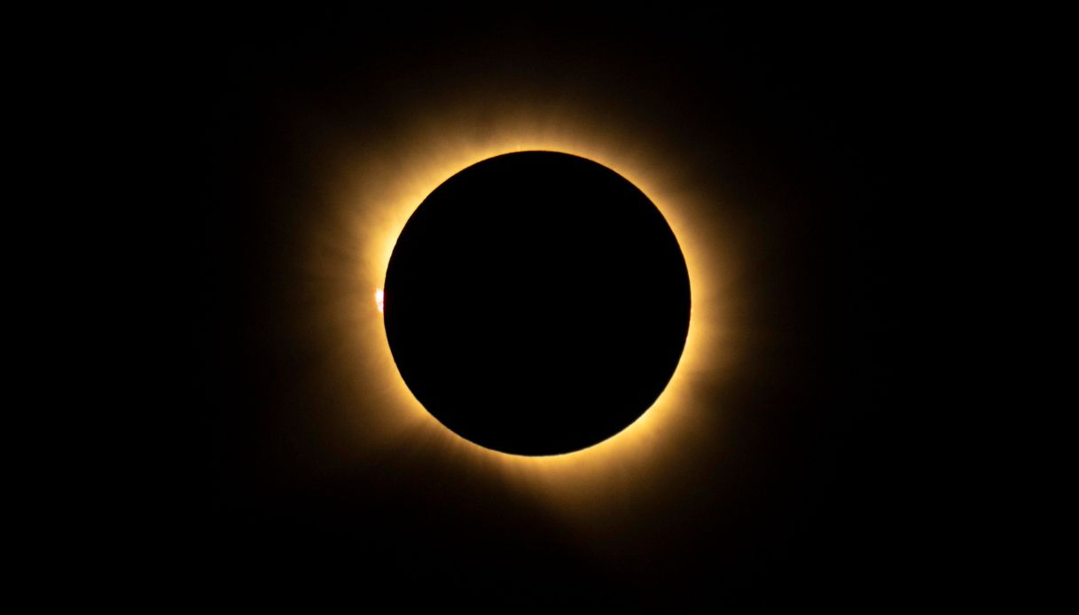 eclissi di sole lo spettacolo in italia dopo 27 anni anche se le nuvole guastano la festa le foto pi249 belle da Virgilio.it eclissi di sole lo spettacolo in italia dopo 27 anni anche se le nuvole guastano la festa le foto pi249 belle