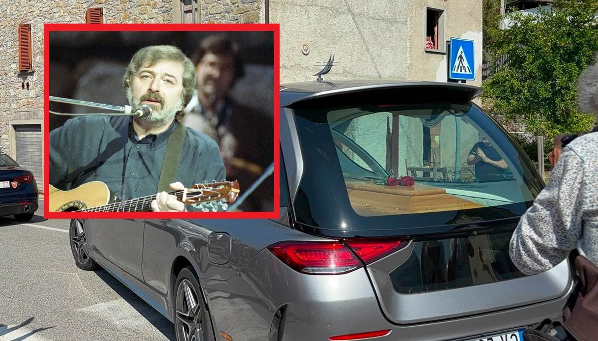 https://wips.plug.it/cips/notizie.virgilio.it/cms/2026/08/francesco-guccini-funerali-laici-figlia-moglie-pavana-feretro.jpg