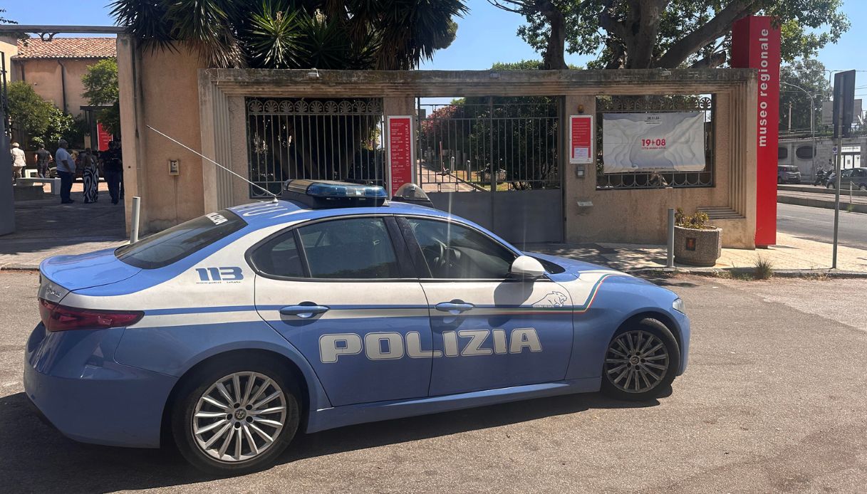 trovato il furgone usato per il furto di opere a messina la svolta grazie alle telecamere da Virgilio.it trovato il furgone usato per il furto di opere a messina la svolta grazie alle telecamere