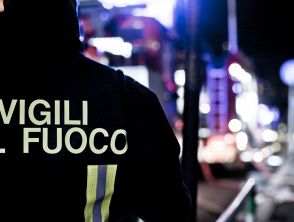 Gioco erotico finisce male a Pordenone, portato in ospedale ma per salvarlo devono intervenire i pompieri