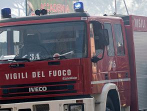 Schianto sull'A27 a Spresiano, incidente tra tre auto e quattro feriti: chiusa l'autostrada nella notte