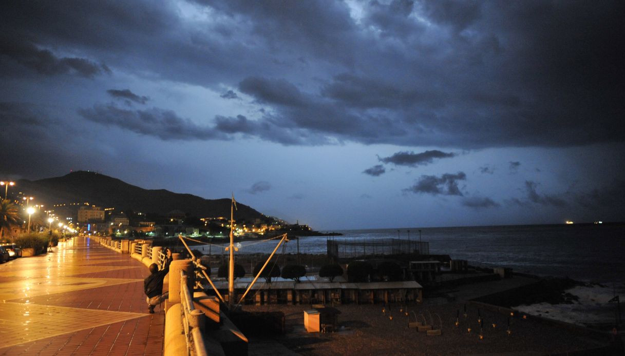 Dopo l’estate e il caldo africano, nubifragi e inondazioni in autunno: la profezia del meteorologo