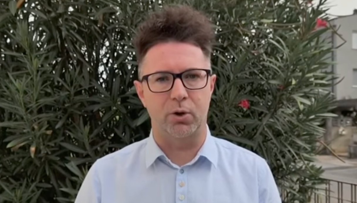 dopo mario giuliacci anche marco rabito insultato per le previsioni meteo sbagliate ora presento denuncia da Virgilio.it dopo mario giuliacci anche marco rabito insultato per le previsioni meteo sbagliate ora presento denuncia