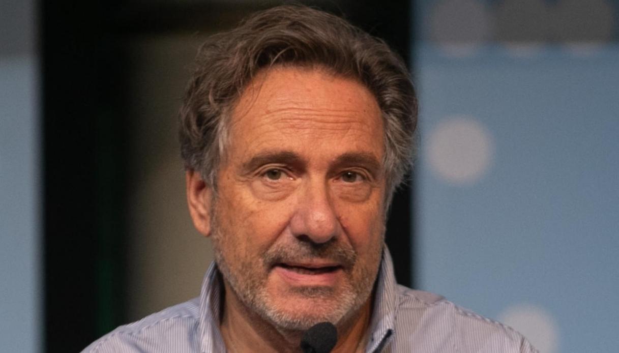 https://wips.plug.it/cips/notizie.virgilio.it/cms/2026/08/mario-tozzi-terremoto-campi-flegrei.jpg