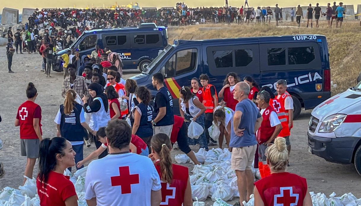 migrante morto col parapendio poco prima di arrivare a ceuta precipitato in mare era partito dal marocco da Virgilio.it migrante morto col parapendio poco prima di arrivare a ceuta precipitato in mare era partito dal marocco