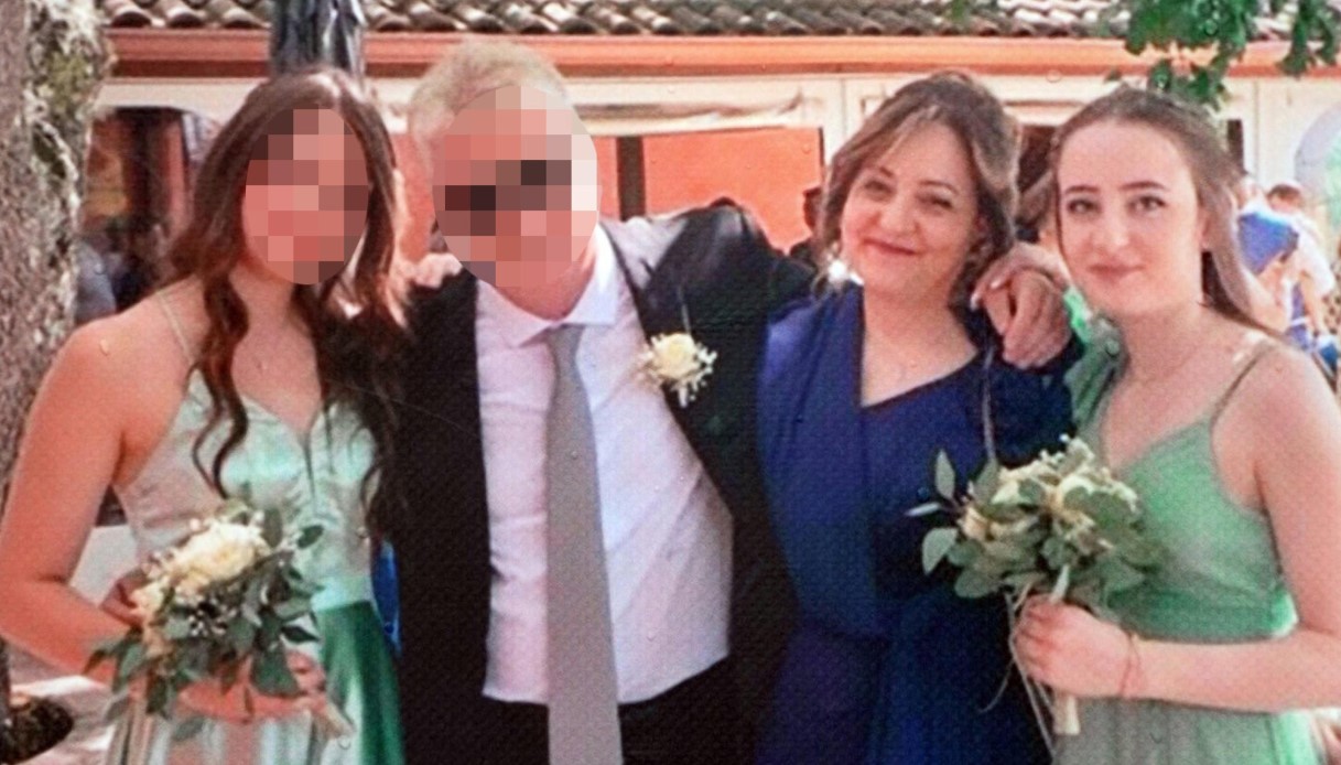 https://wips.plug.it/cips/notizie.virgilio.it/cms/2026/08/morte-avvelenate-ricina-pietracatella-2.jpg