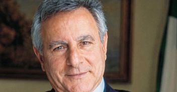 morto-gennaro-ferrara-rettore-universita-parthenope-napoli