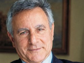 Gennaro Ferrara morto a 88 anni a Napoli, il professore fu rettore dell'Università Parthenope dal 1986 al 2010