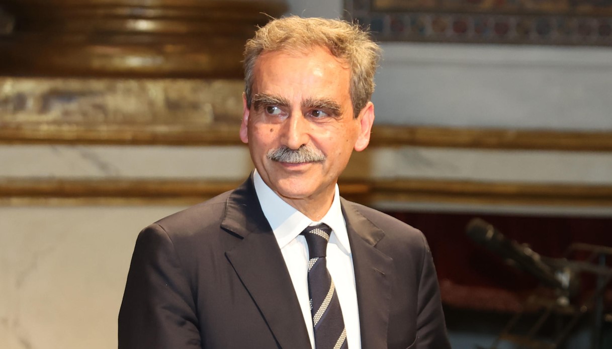 mps lancia due offerte per banco bpm e banca generali la mossa per non farsi comprare da intesa sanpaolo da Virgilio.it mps lancia due offerte per banco bpm e banca generali la mossa per non farsi comprare da intesa sanpaolo