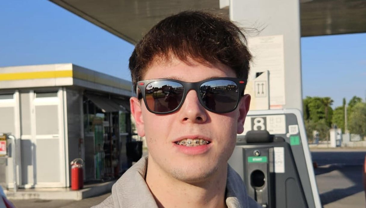 come sta nicola maggiotto aggredito a barcellona la speranza della famiglia vogliamo sapere da lui da Virgilio.it come sta nicola maggiotto aggredito a barcellona la speranza della famiglia vogliamo sapere da lui