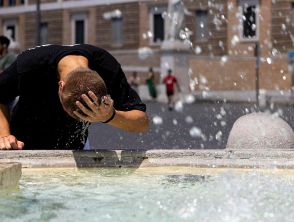 Caldo estremo in 19 città, bollino rosso e notti tropicali, quando finisce l'ondata di calore sull'Italia