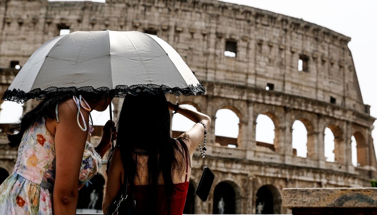 https://wips.plug.it/cips/notizie.virgilio.it/cms/2026/08/ondata-di-caldo-giuliacci-previsioni-meteo.jpg