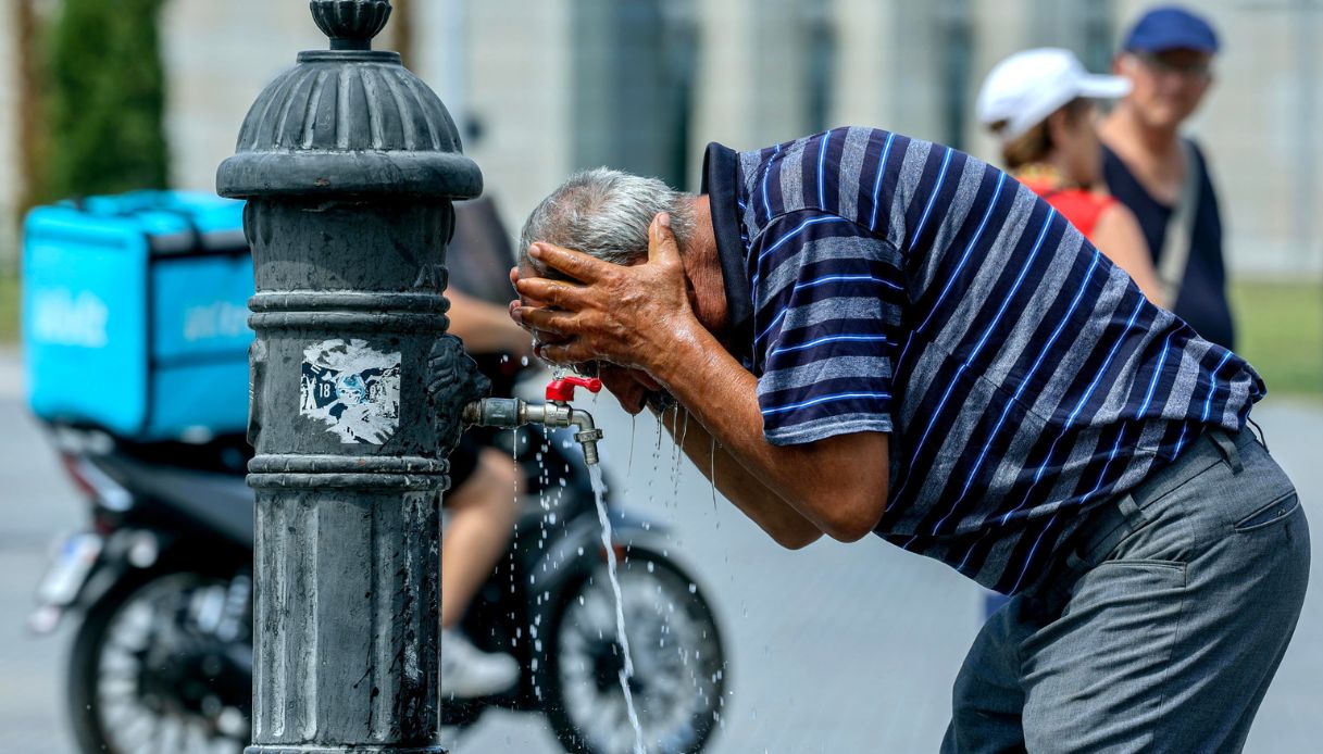 https://wips.plug.it/cips/notizie.virgilio.it/cms/2026/08/ondata-di-caldo-previsioni-meteo-calore.jpg