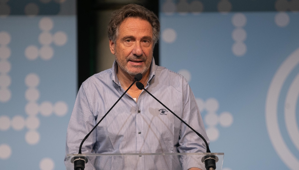 https://wips.plug.it/cips/notizie.virgilio.it/cms/2026/08/ondata-di-calore-mario-tozzi.jpg