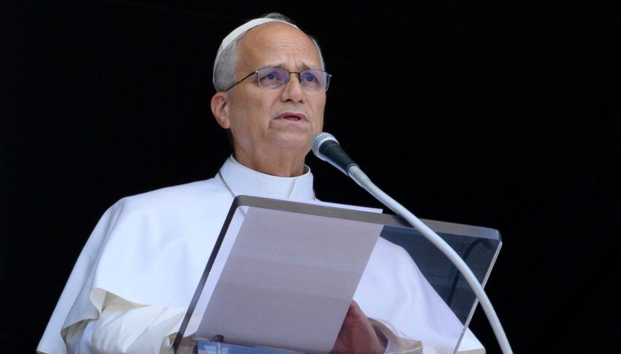 https://wips.plug.it/cips/notizie.virgilio.it/cms/2026/08/papa-leone-xiv-donne-principessa.jpg