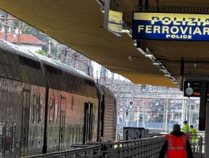 A Parabiago uomo trovato morto sui binari, si sarebbe suicidato: treni fermi per tre ore