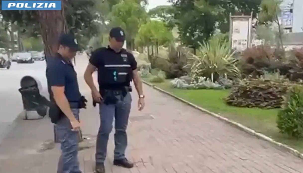 agguato a milano marittima 40enne accoltellato pi249 volte dopo una lite fermato il presunto aggressore da Virgilio.it agguato a milano marittima 40enne accoltellato pi249 volte dopo una lite fermato il presunto aggressore