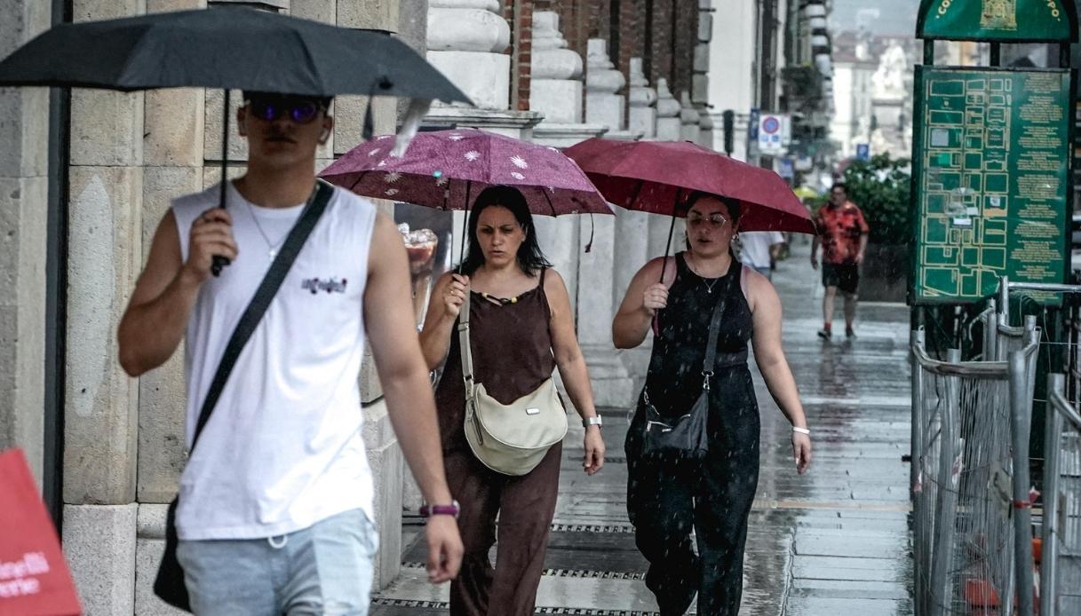 italia spaccata in due tra il maltempo al nord e il grande caldo al sud le previsioni meteo del weekend da Virgilio.it italia spaccata in due tra il maltempo al nord e il grande caldo al sud le previsioni meteo del weekend