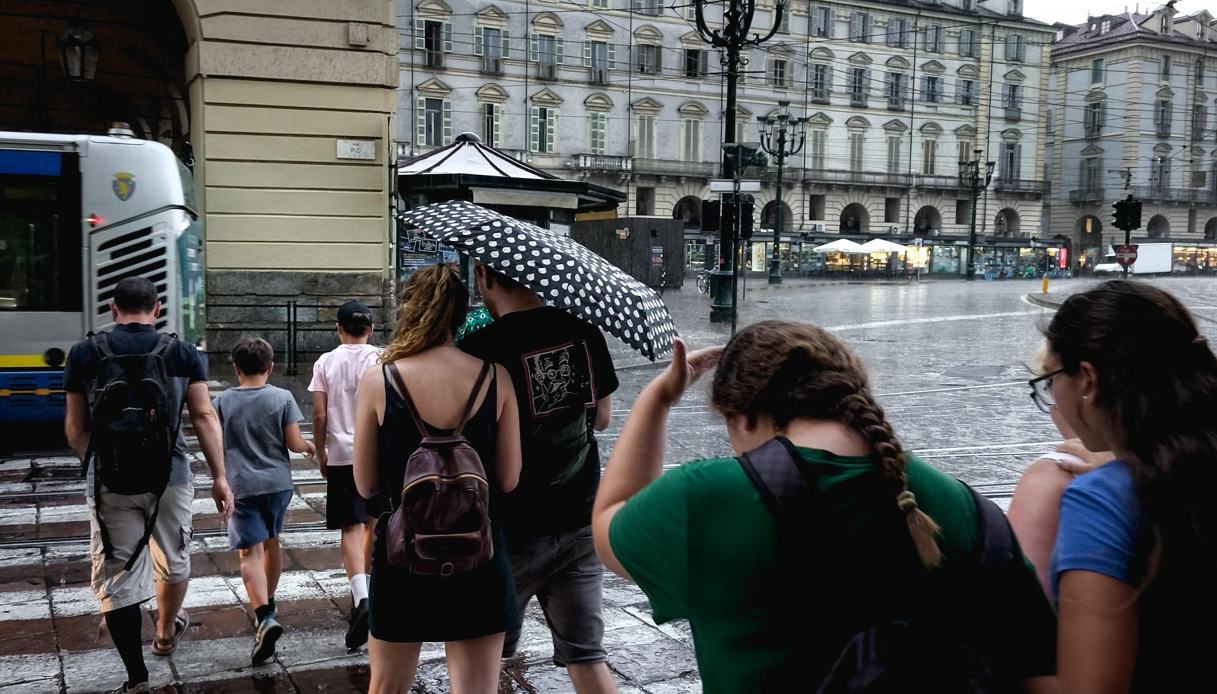L'Italia vive un'ondata di caldo estremo con previsioni di temporali e notti tropicali