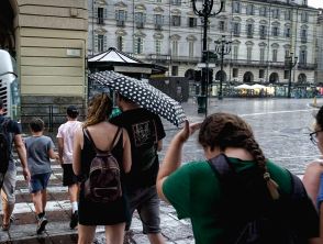 Caldo intenso fino a Ferragosto, temperature in calo dal 7 agosto e temporali nel weekend: le previsioni meteo