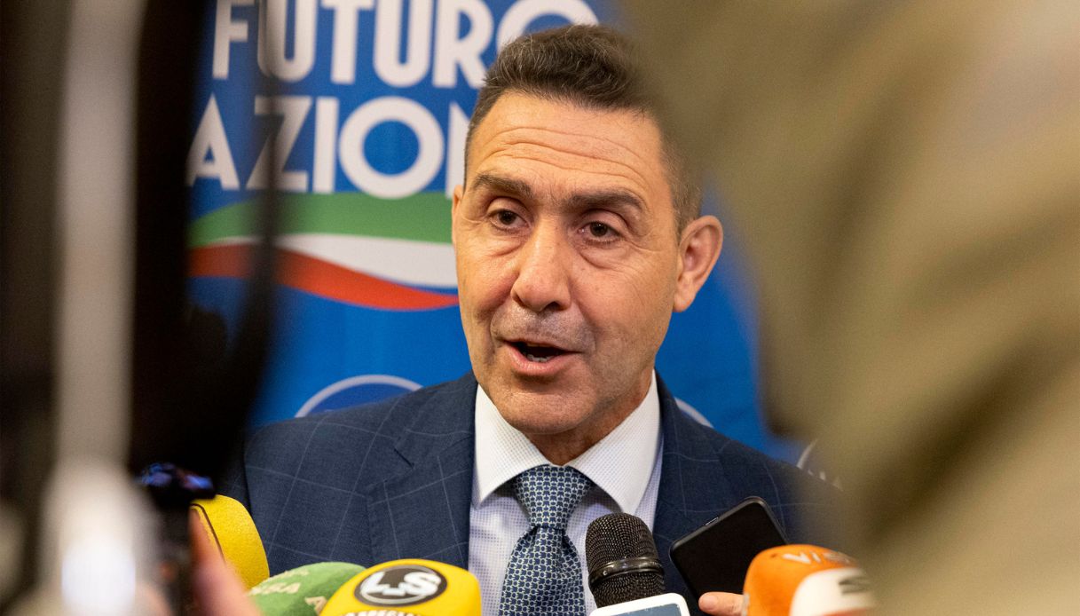 https://wips.plug.it/cips/notizie.virgilio.it/cms/2026/08/programma-futuro-nazionale-roberto-vannacci.jpg