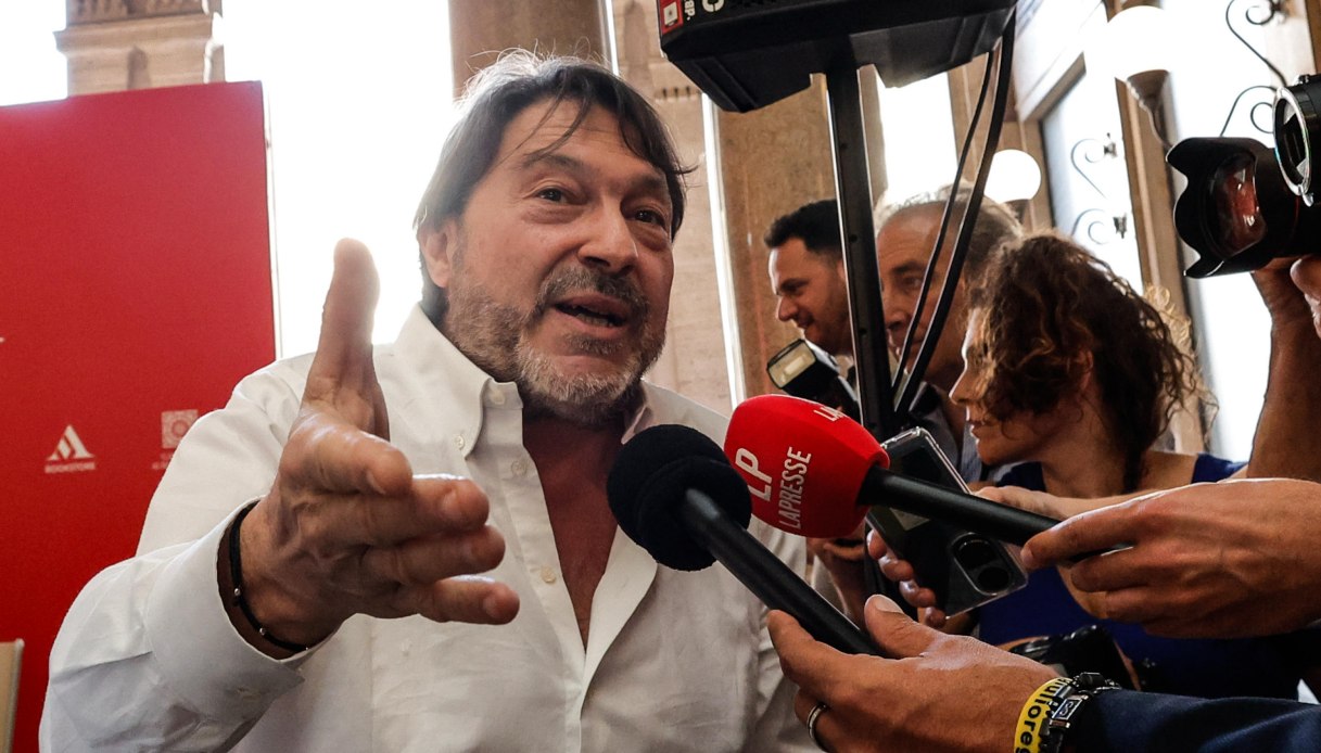 https://wips.plug.it/cips/notizie.virgilio.it/cms/2026/08/ranucci-lavitola-lavarone.jpg