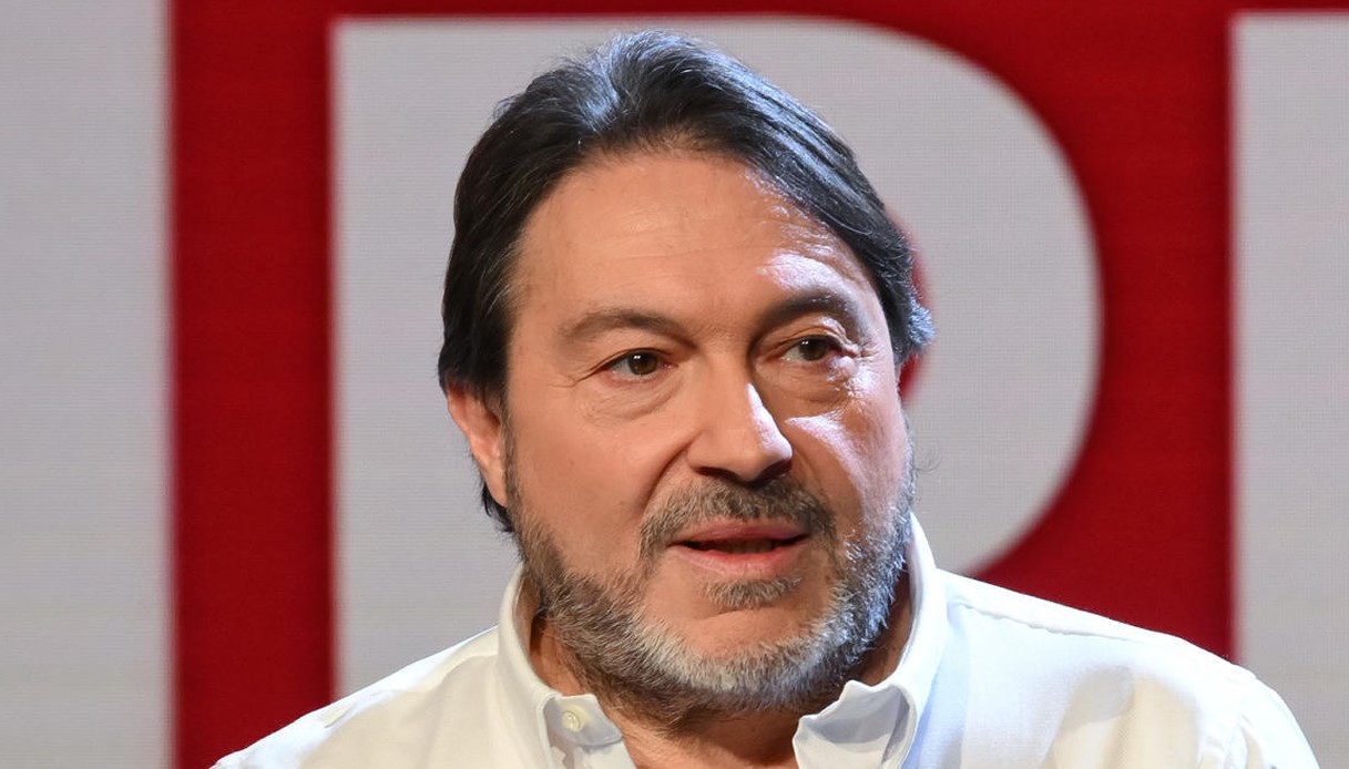 https://wips.plug.it/cips/notizie.virgilio.it/cms/2026/08/sigfrido-ranucci-lavitola-attentato.jpg