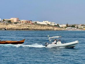 Sub ucciso dalle eliche di un gommone a Lampedusa, aperta inchiesta: cos'è l'omicidio nautico