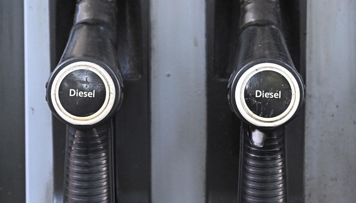 taglio accise sul diesel prorogato per un giorno la decisione sul rinnovo dopo la stangata del controesodo da Virgilio.it taglio accise sul diesel prorogato per un giorno la decisione sul rinnovo dopo la stangata del controesodo