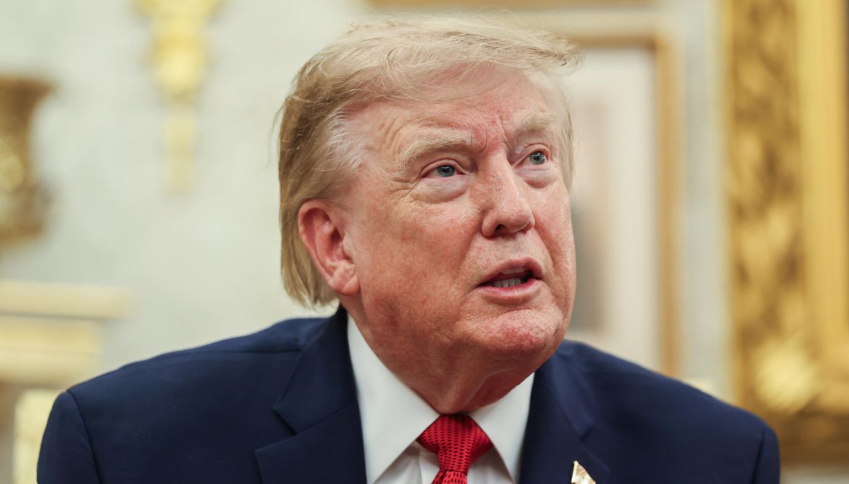 trump posta la mappa di hormuz nuovo territorio usa l iran risponde con bombe sul golfo allerta a dubai da Virgilio.it trump posta la mappa di hormuz nuovo territorio usa l iran risponde con bombe sul golfo allerta a dubai
