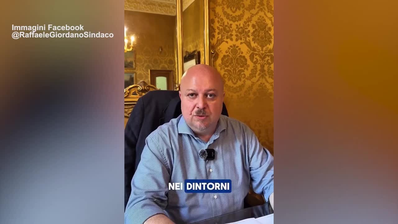 Assalto alla Villa Falcone e Borsellino tra marmi divelti, sedute distrutte e mu
