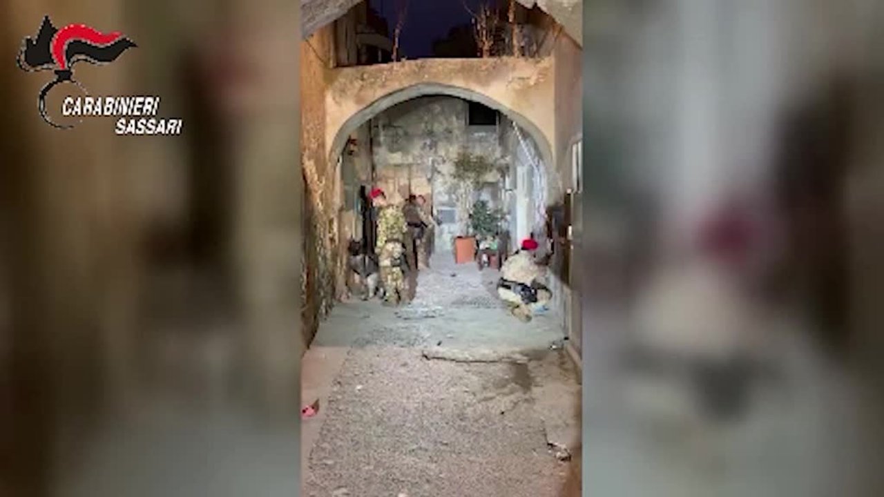 https://wips.plug.it/cips/notizie.virgilio.it/cms/2026/08/video_bc6404064519112.jpg