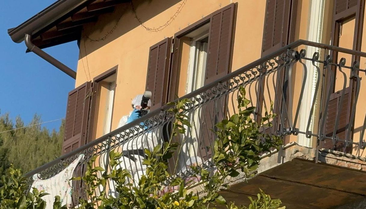 https://wips.plug.it/cips/notizie.virgilio.it/cms/2026/08/zona-rossa-funerali-beatrice-bordighera.jpg