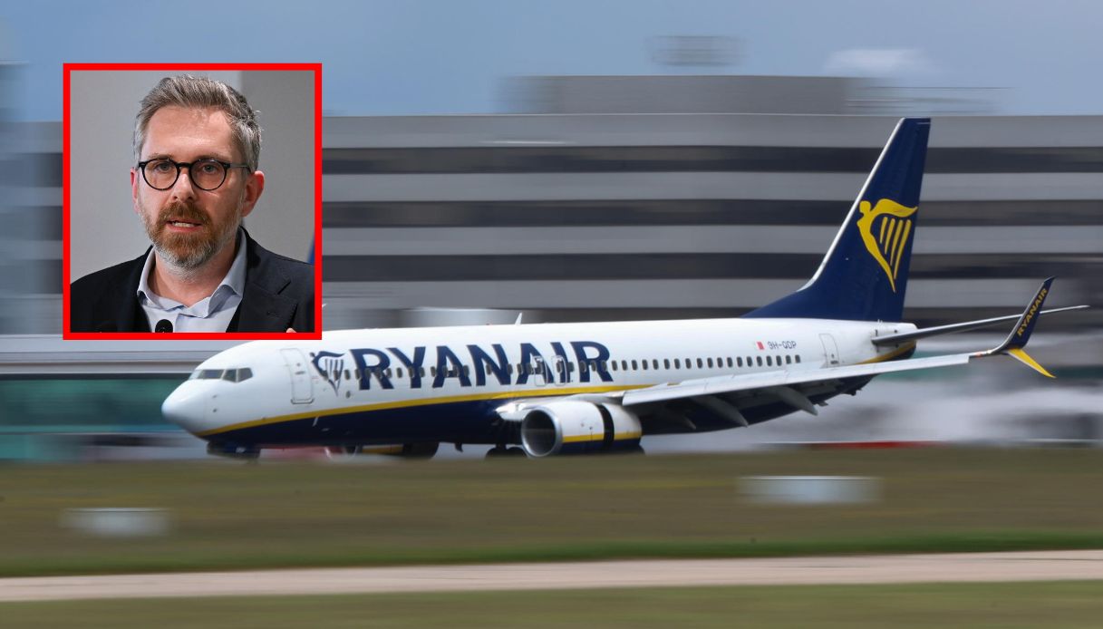 aereo ryanair in ritardo per colpa della giunta lepore pilota attacca il sindaco all atterraggio da Virgilio.it aereo ryanair in ritardo per colpa della giunta lepore pilota attacca il sindaco all atterraggio