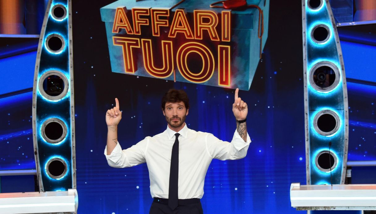 affari tuoi non va in onda perch233 la rai ha fermato stefano de martino stasera venerd236 25 settembre da Virgilio.it affari tuoi non va in onda perch233 la rai ha fermato stefano de martino stasera venerd236 25 settembre