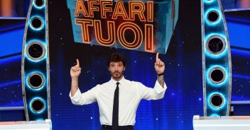 Affari Tuoi non va in onda Rai Stefano De Martino stasera venerdì 25 settembre