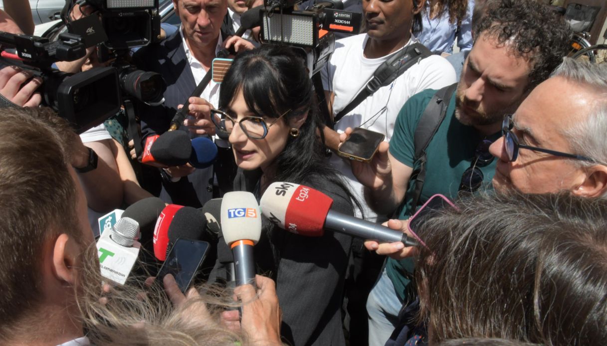 scontro tra angela taccia e albina perri per le parole su andrea sempio non c 232 rispetto per le persone da Virgilio.it scontro tra angela taccia e albina perri per le parole su andrea sempio non c 232 rispetto per le persone