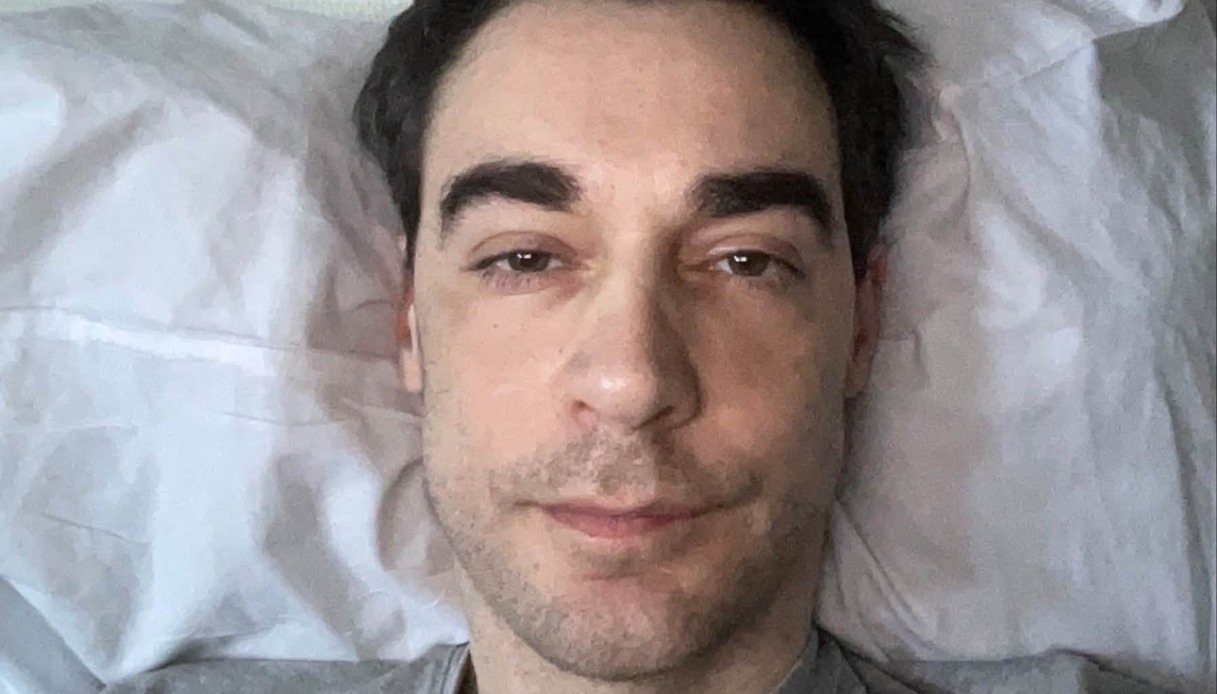 l attore e regista arnaud denis 232 morto con l eutanasia a 43 anni il calvario dopo l operazione per un ernia da Virgilio.it l attore e regista arnaud denis 232 morto con l eutanasia a 43 anni il calvario dopo l operazione per un ernia