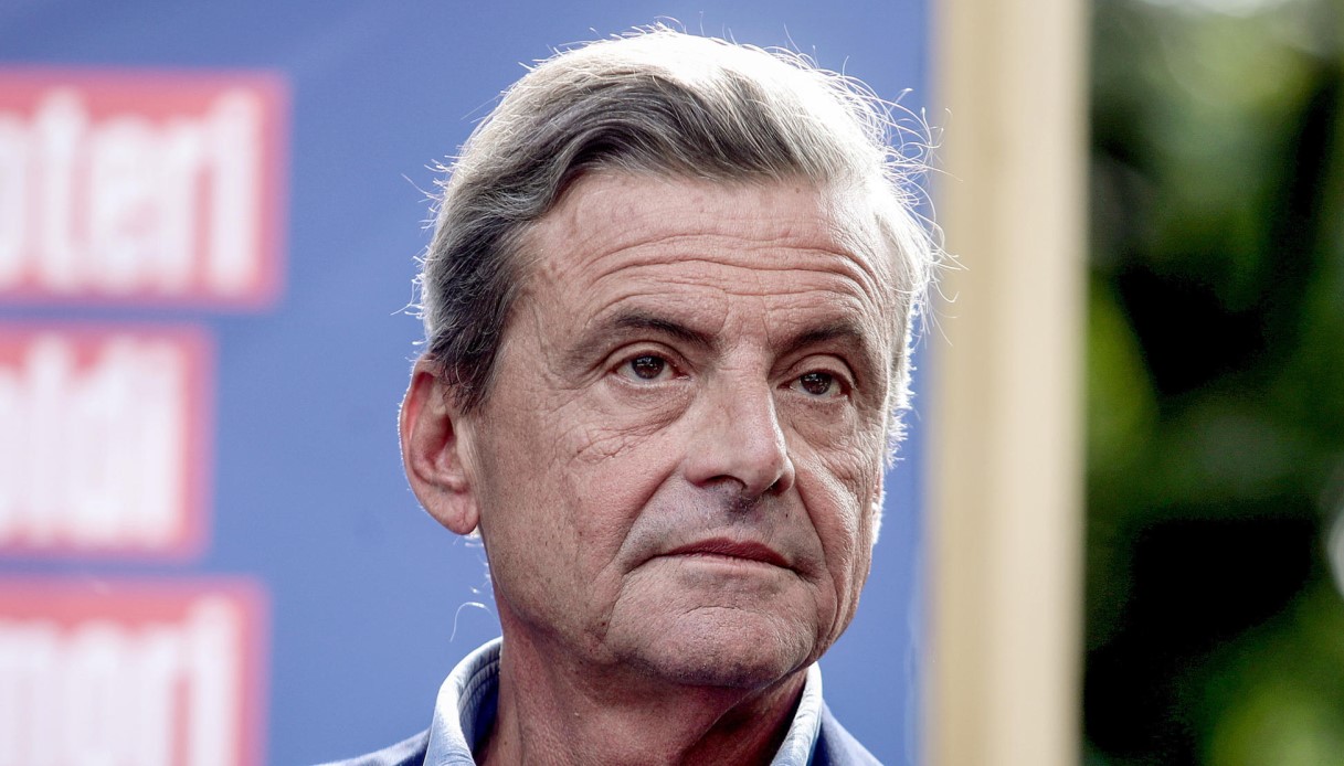calenda bloccato per l eruzione dell etna durissimo sulla sicilia come paese del terzo mondo da Virgilio.it calenda bloccato per l eruzione dell etna durissimo sulla sicilia come paese del terzo mondo