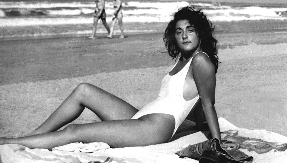 delitto via poma la sorella di simonetta cesaroni scrive a enrico mentana lettera inedita di paola cesaroni da Virgilio.it delitto via poma la sorella di simonetta cesaroni scrive a enrico mentana lettera inedita di paola cesaroni