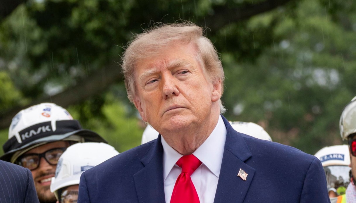 donald trump rompe con le tv usa e lancia il suo canale negli stati uniti 232 rivolta come un dittatore da Virgilio.it donald trump rompe con le tv usa e lancia il suo canale negli stati uniti 232 rivolta come un dittatore