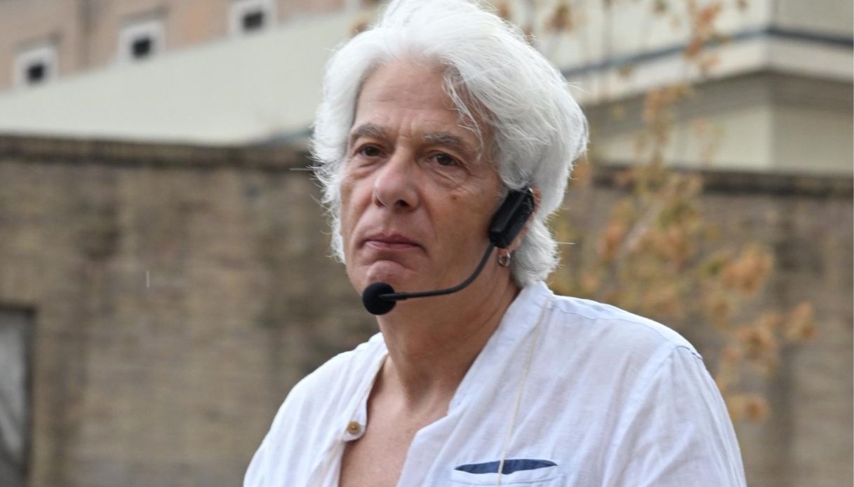 emanuela orlandi per il fratello pietro accetti potrebbe essere solo manovalanza in vaticano qualcuno sa da Virgilio.it emanuela orlandi per il fratello pietro accetti potrebbe essere solo manovalanza in vaticano qualcuno sa