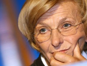 Funerale di Stato laico per Emma Bonino, come funziona e quali sono i precedenti da Berlinguer a Pannella e Fo