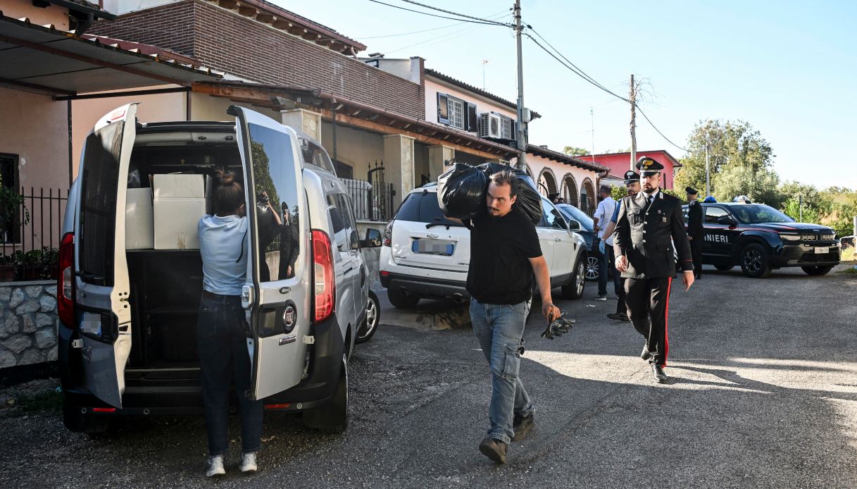 famiglia trovata morta a pietralata entrambi i genitori avrebbero sparato alla bambina cos 232 emerso da Virgilio.it famiglia trovata morta a pietralata entrambi i genitori avrebbero sparato alla bambina cos 232 emerso