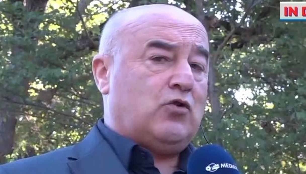 famiglia nel bosco sindaco contro assistenti sociali misure pretestuose di sicurezza incontro in ospedale da Virgilio.it famiglia nel bosco sindaco contro assistenti sociali misure pretestuose di sicurezza incontro in ospedale
