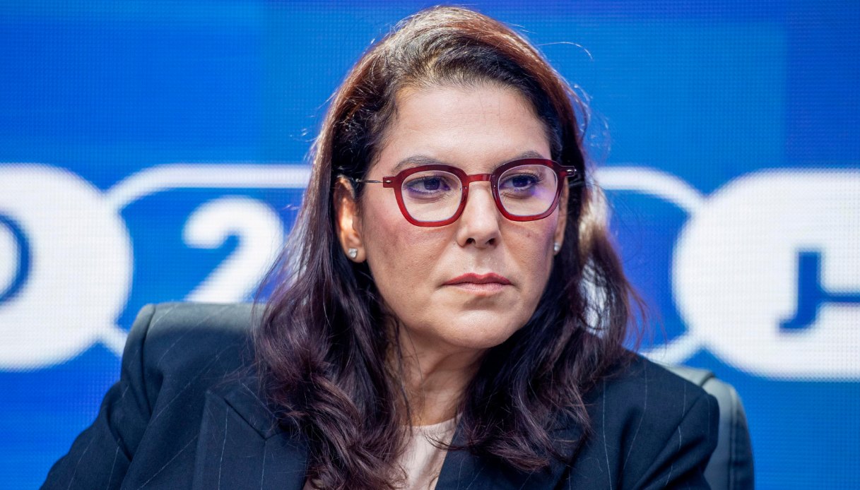 fatima ezzahra el mansouri prima donna premier nella storia del marocco promette 1 milione di posti di lavoro da Virgilio.it fatima ezzahra el mansouri prima donna premier nella storia del marocco promette 1 milione di posti di lavoro