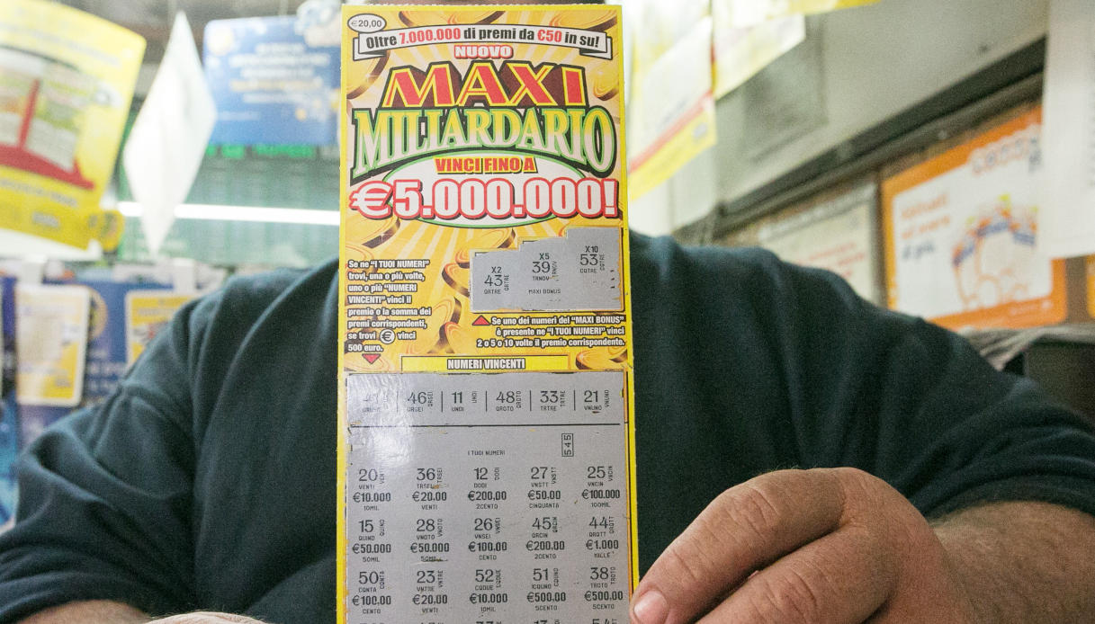 gratta e vinci da 5 milioni alla tabaccheria di noventa padovana quanto incassa il titolare manuel favaretto da Virgilio.it gratta e vinci da 5 milioni alla tabaccheria di noventa padovana quanto incassa il titolare manuel favaretto