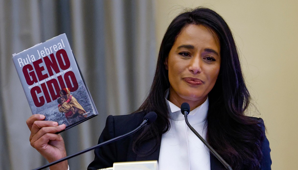rula jebreal insulta deputato afroamericano hakeem jeffries scimmia dell aipac cos 232 la lobby israeliana da Virgilio.it rula jebreal insulta deputato afroamericano hakeem jeffries scimmia dell aipac cos 232 la lobby israeliana