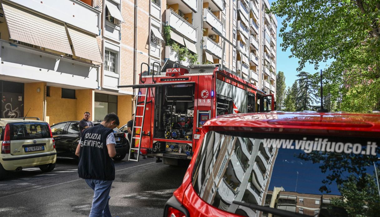 roma anziano muore in un incendio nella sua casa a citt224 giardino 232 il secondo rogo fatale in due giorni da Virgilio.it roma anziano muore in un incendio nella sua casa a citt224 giardino 232 il secondo rogo fatale in due giorni